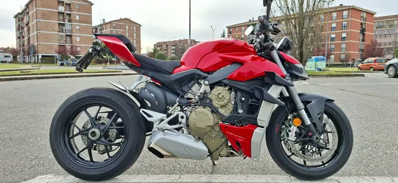Ducati Streetfighter V4 1100 (2020)