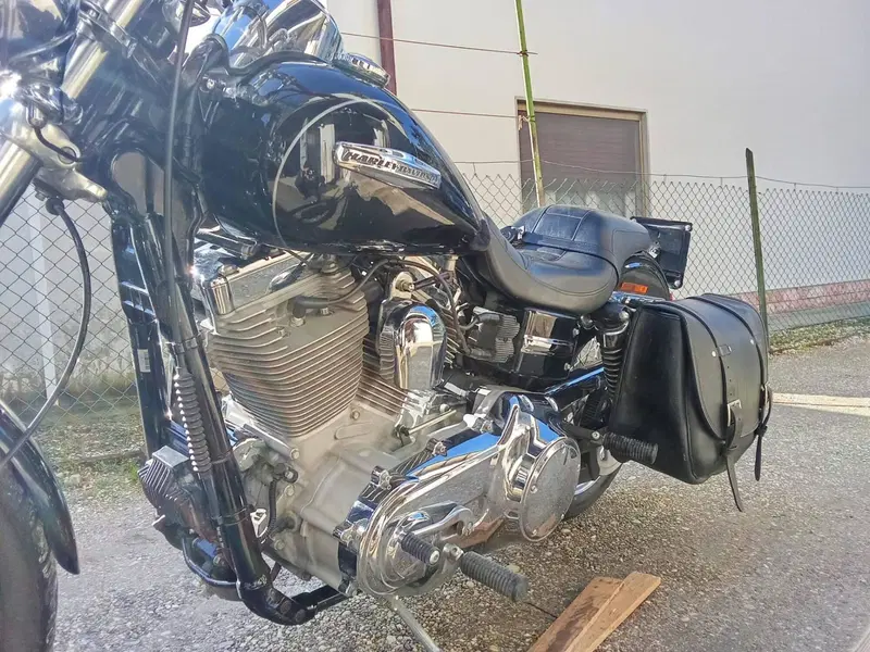 Harley-Davidson 1584 Super Glide Custom (2008 - 13) - FXDC (6)