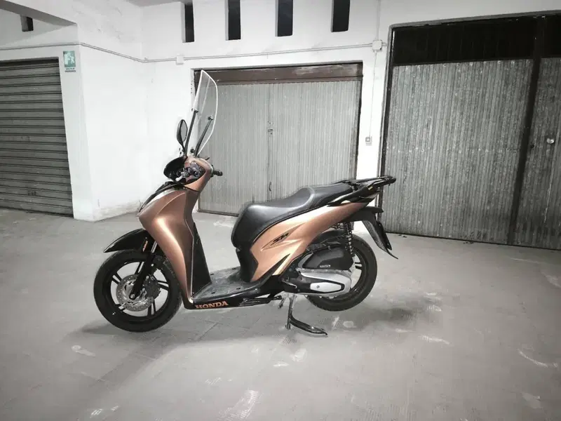 Honda SH 125i Sport (2022 - 23) (3)