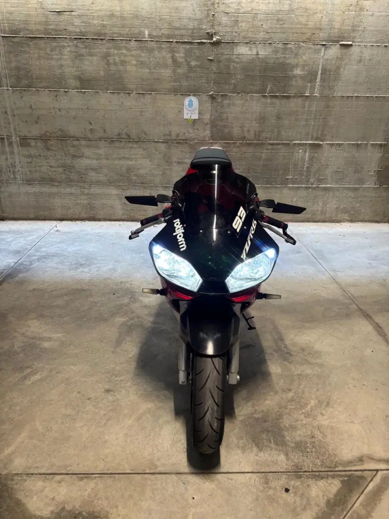 Yamaha YZF R6 (2001 - 02) (4)