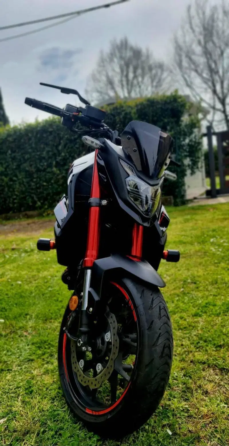 Honda CB 750 Hornet (2023 - 24) (13)