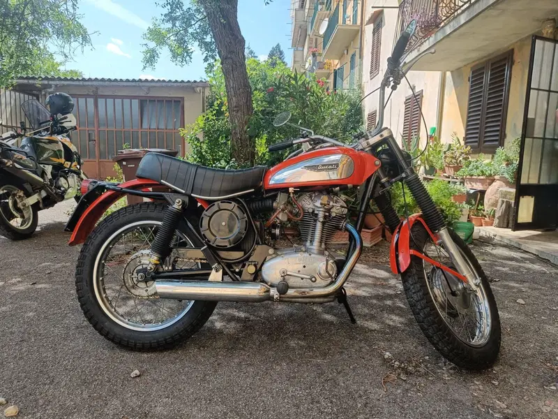 Ducati Scrambler 350