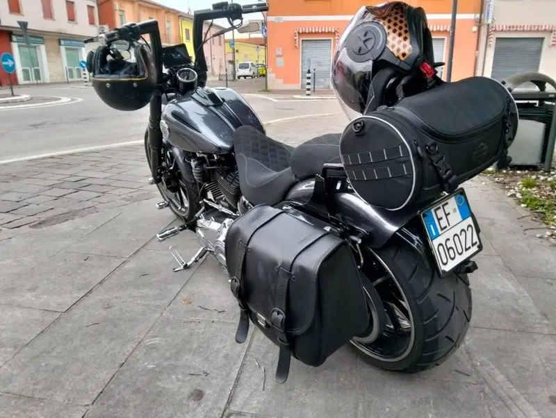 Harley-Davidson 1690 Breakout (2013 - 17) - FXSB (5)