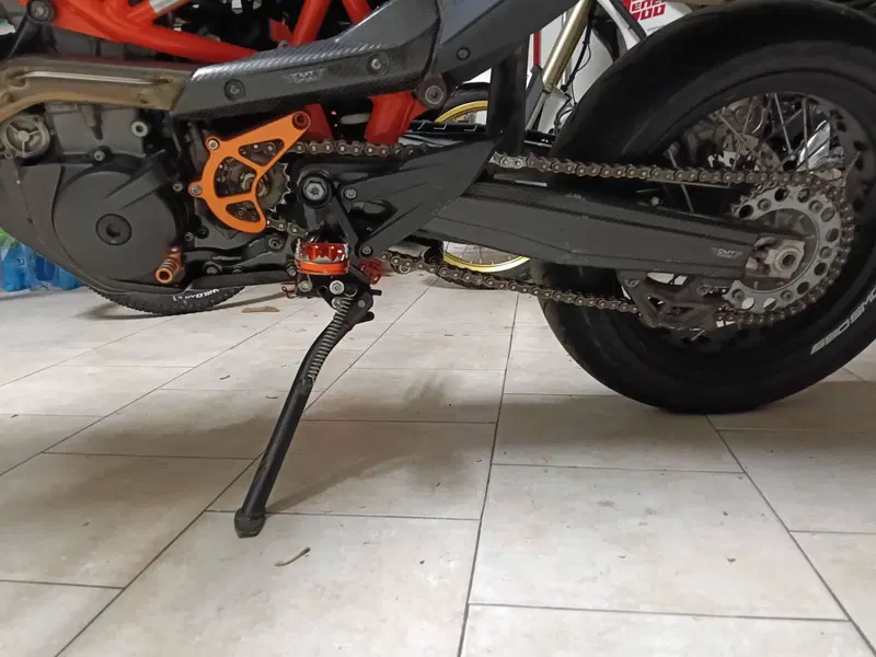 KTM 690 SMC R (2021 - 22) (7)