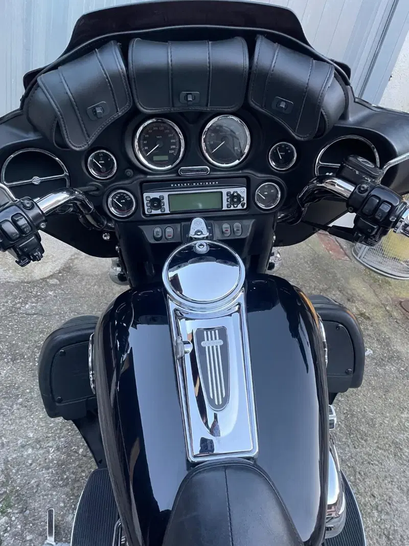 Harley-Davidson 1584 Electra Glide Ultra Classic (2007) - FLHTCU (14)