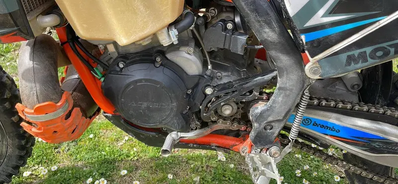KTM 300 EXC E Six Days TPI (2018) (11)