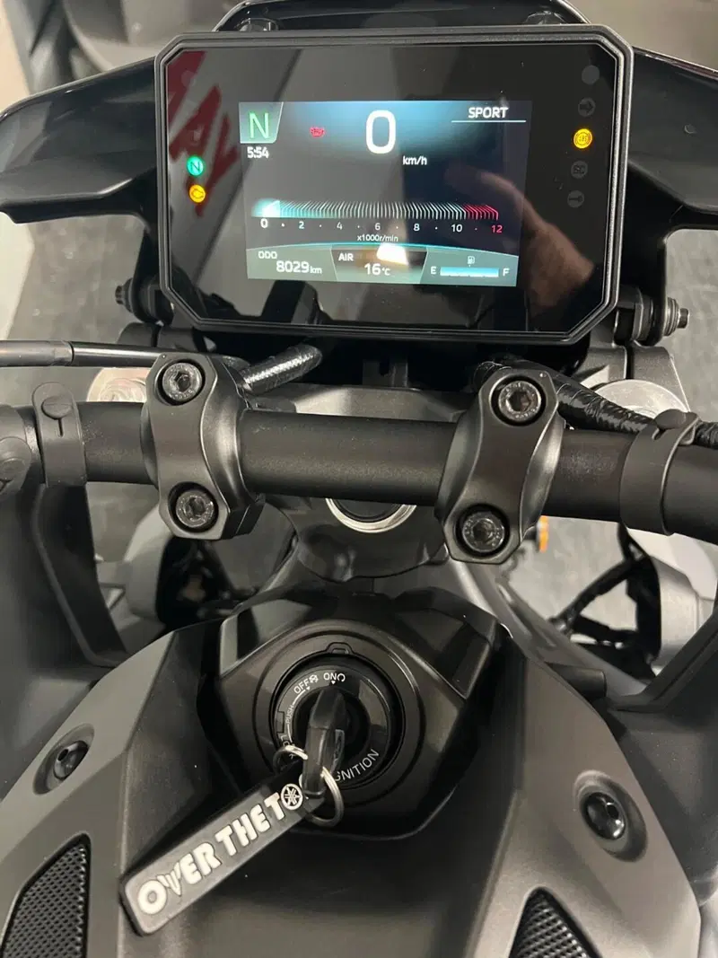Yamaha MT-09 (2024 - 26) (10)