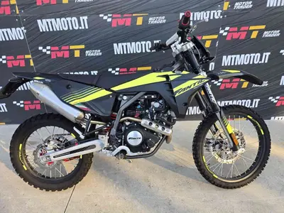 Fantic Motor XMF 125 Motard Performance 4T (2023 - 24) usata