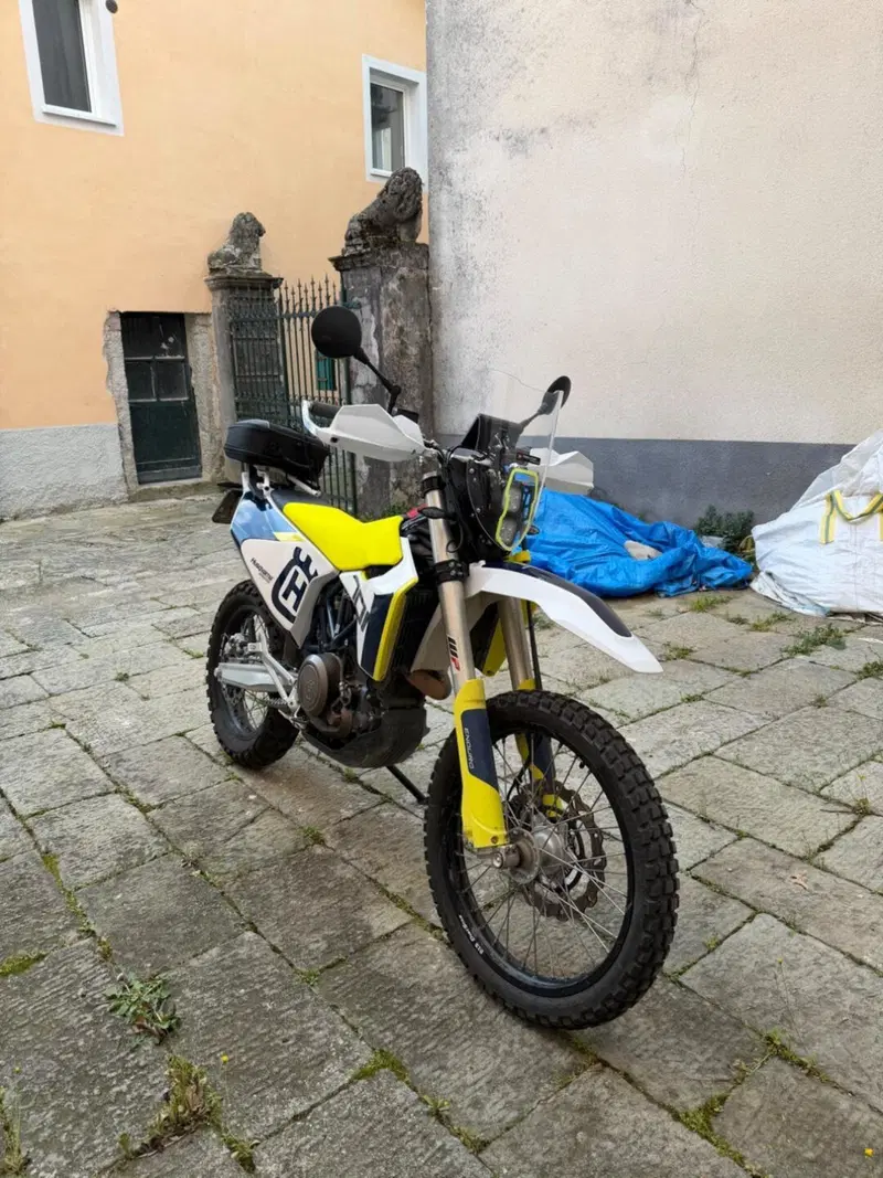 Husqvarna 701 Enduro (2021) (6)