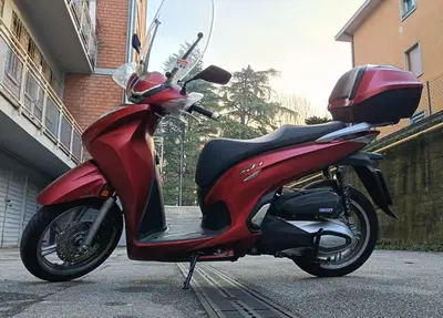 Honda SH 350 (2021 - 24) usata