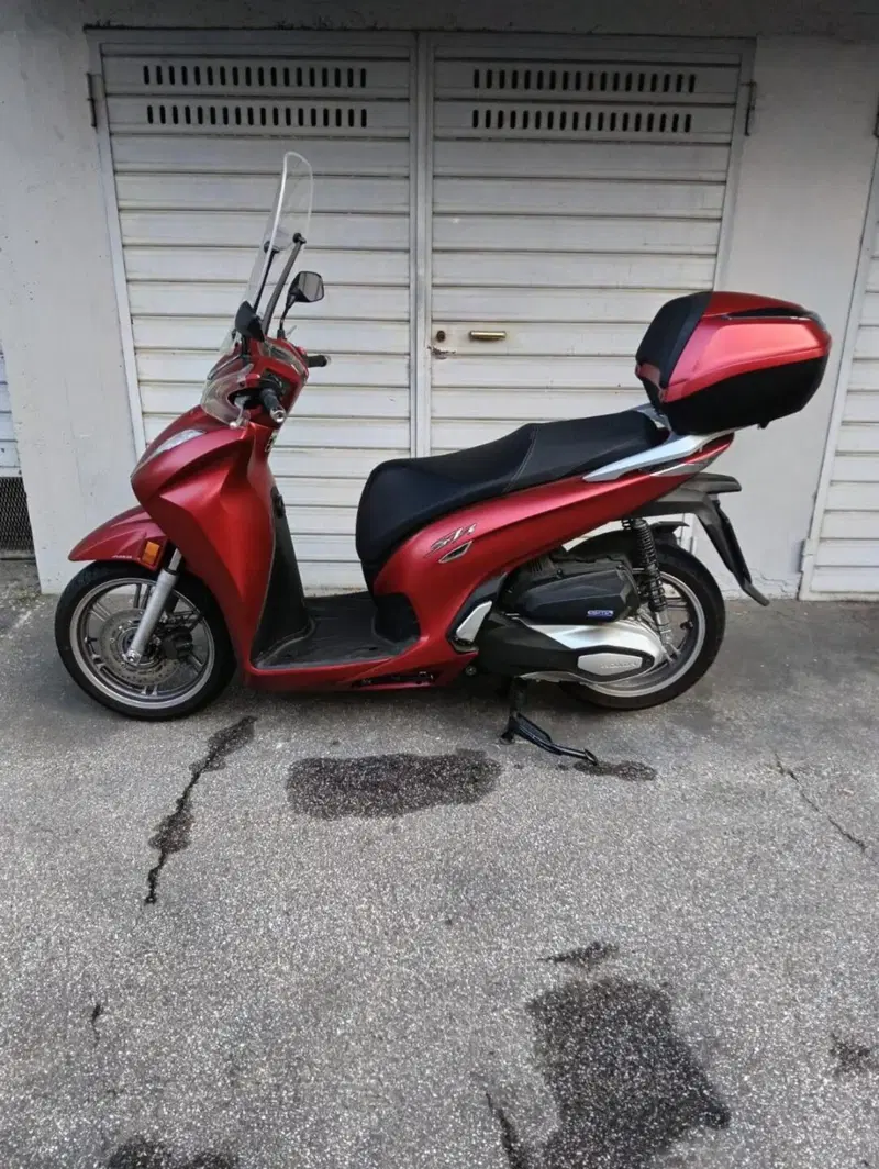 Honda SH 350 (2021 - 24) (3)