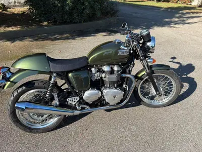 Triumph Thruxton 900 (2004 - 15) usata