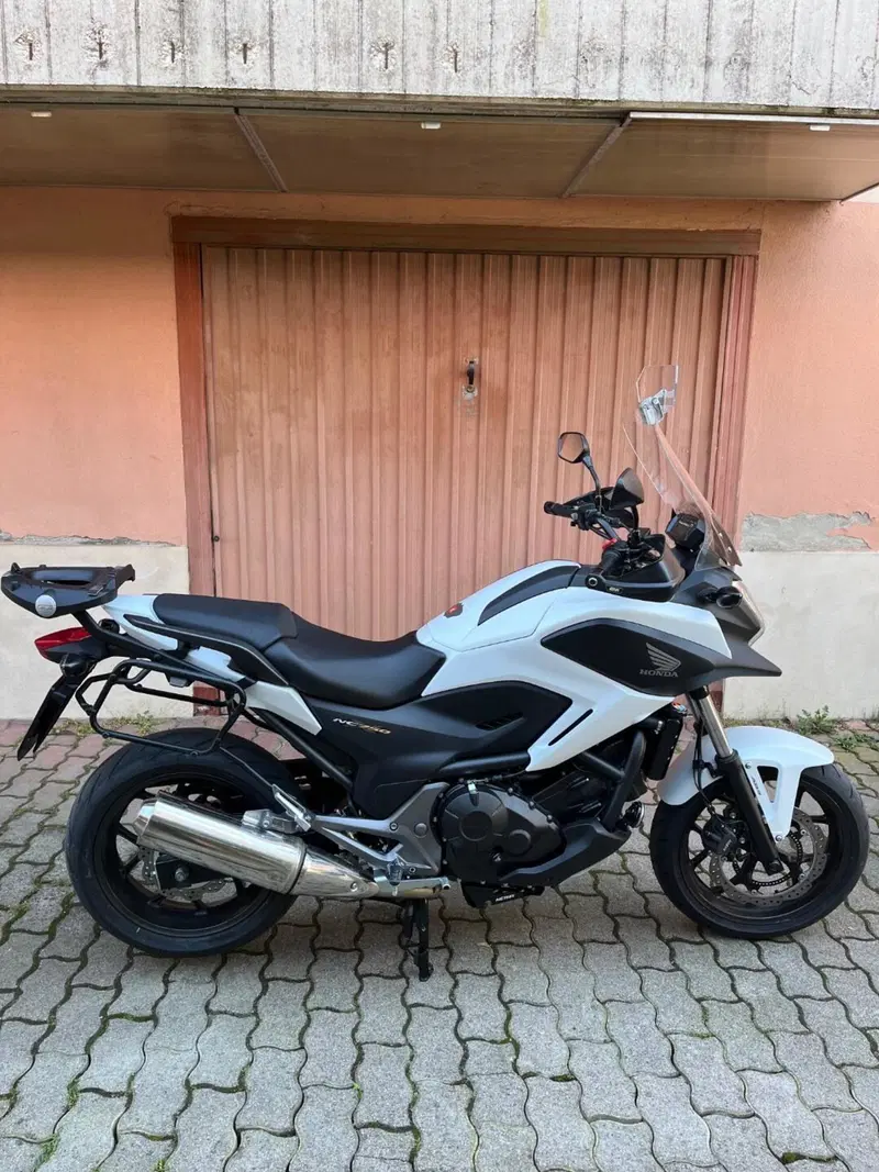 Honda NC 750 X ABS (2014 - 15) (2)