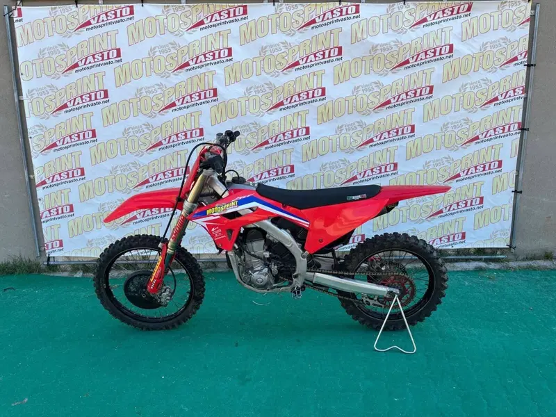 Honda CRF 450R (2024) (2)