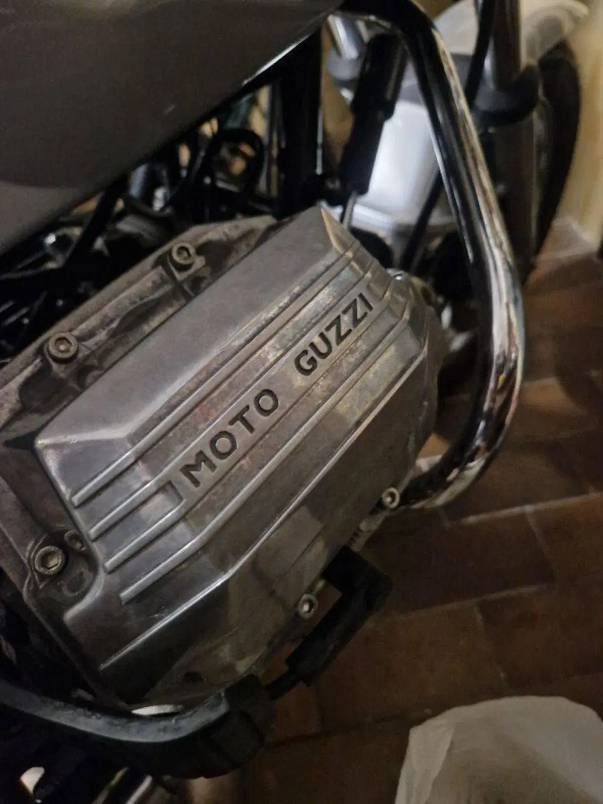 Moto Guzzi 850 T5 Civile (8)