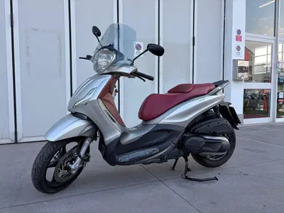 Piaggio Beverly 350 SportTouring ie (2011 - 15) usata
