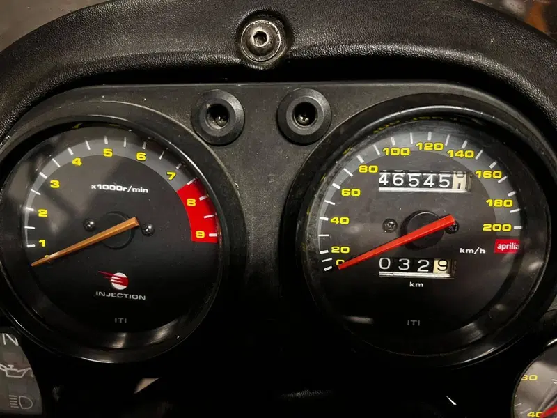Aprilia Pegaso 650 IE (2003 - 04) (3)