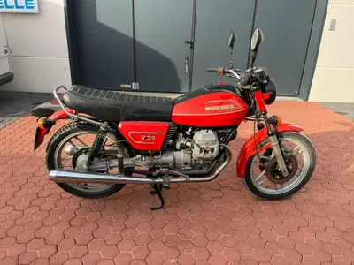 Moto Guzzi V35 d'epoca