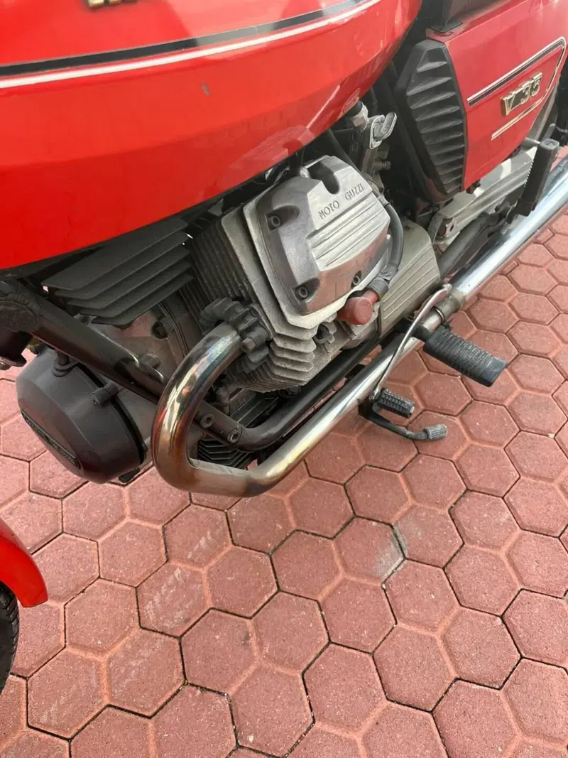 Moto Guzzi V35 (9)