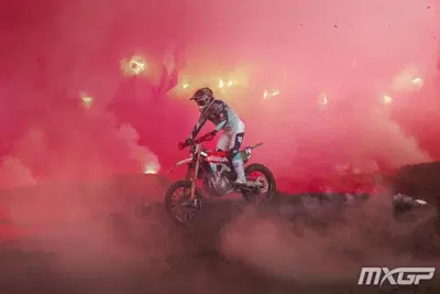 DopoGP MX &amp; SX: Frauenfeld... chi &egrave; senza peccato scagli la prima pietra. AMA SX Tomac infortunato? [VIDEO] 