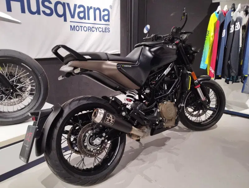 Husqvarna Svartpilen 401 (2024 - 26) (7)