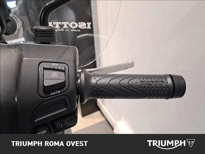 Piaggio Medley 125 (2025 - 26) (9)