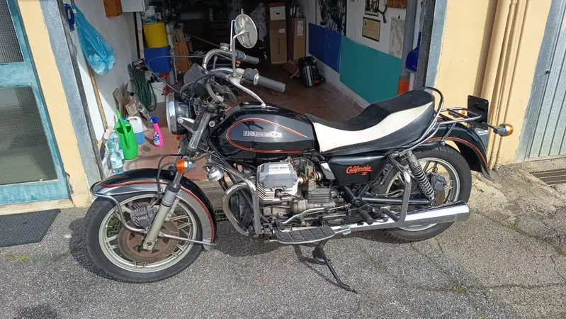 Moto Guzzi California 2 (4)