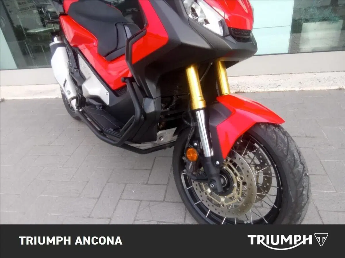 Honda X-ADV 750 (2017) (9)