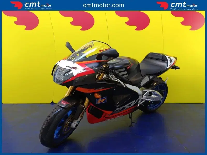 Aprilia RSV 1000 R (2001 - 02) (2)