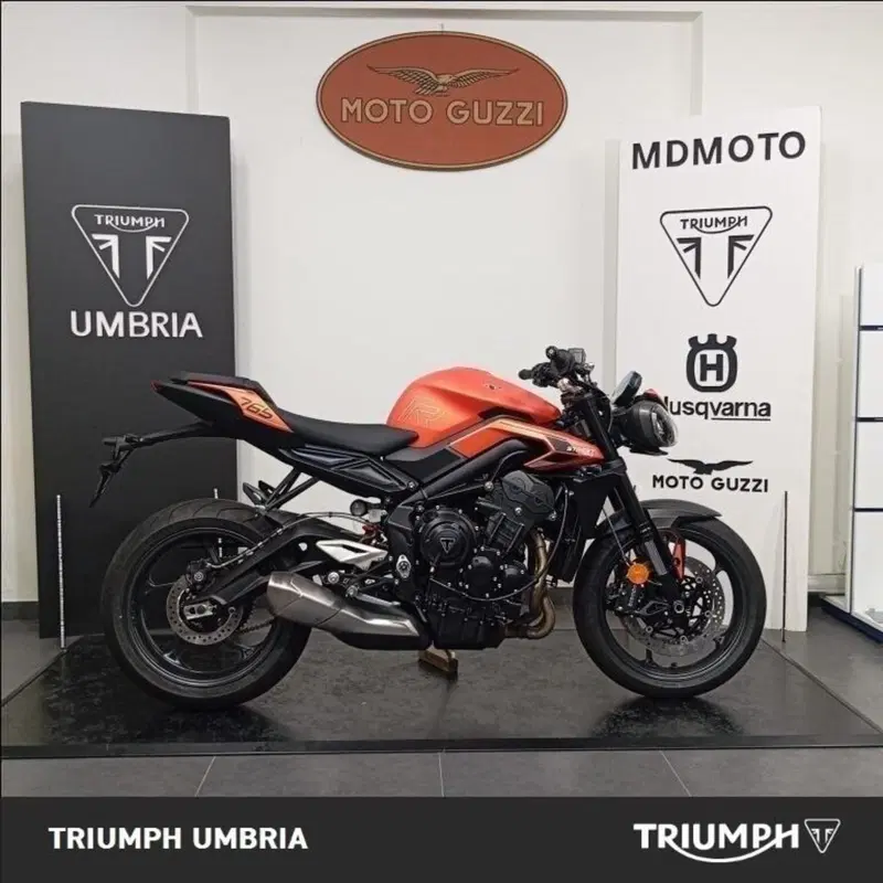 Triumph Street Triple 765 R (2023 - 26)