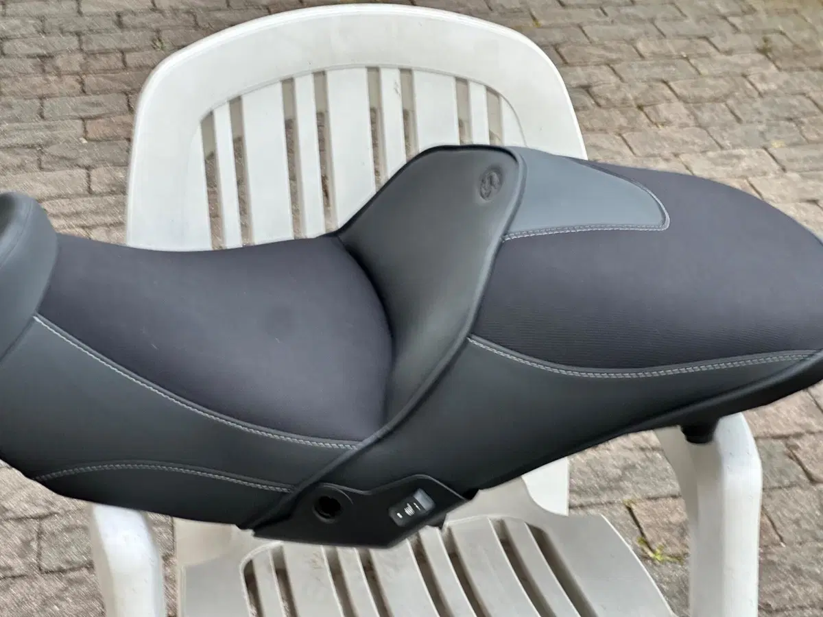 Sella Confort K1600 GTL SR SELLERIE (3)