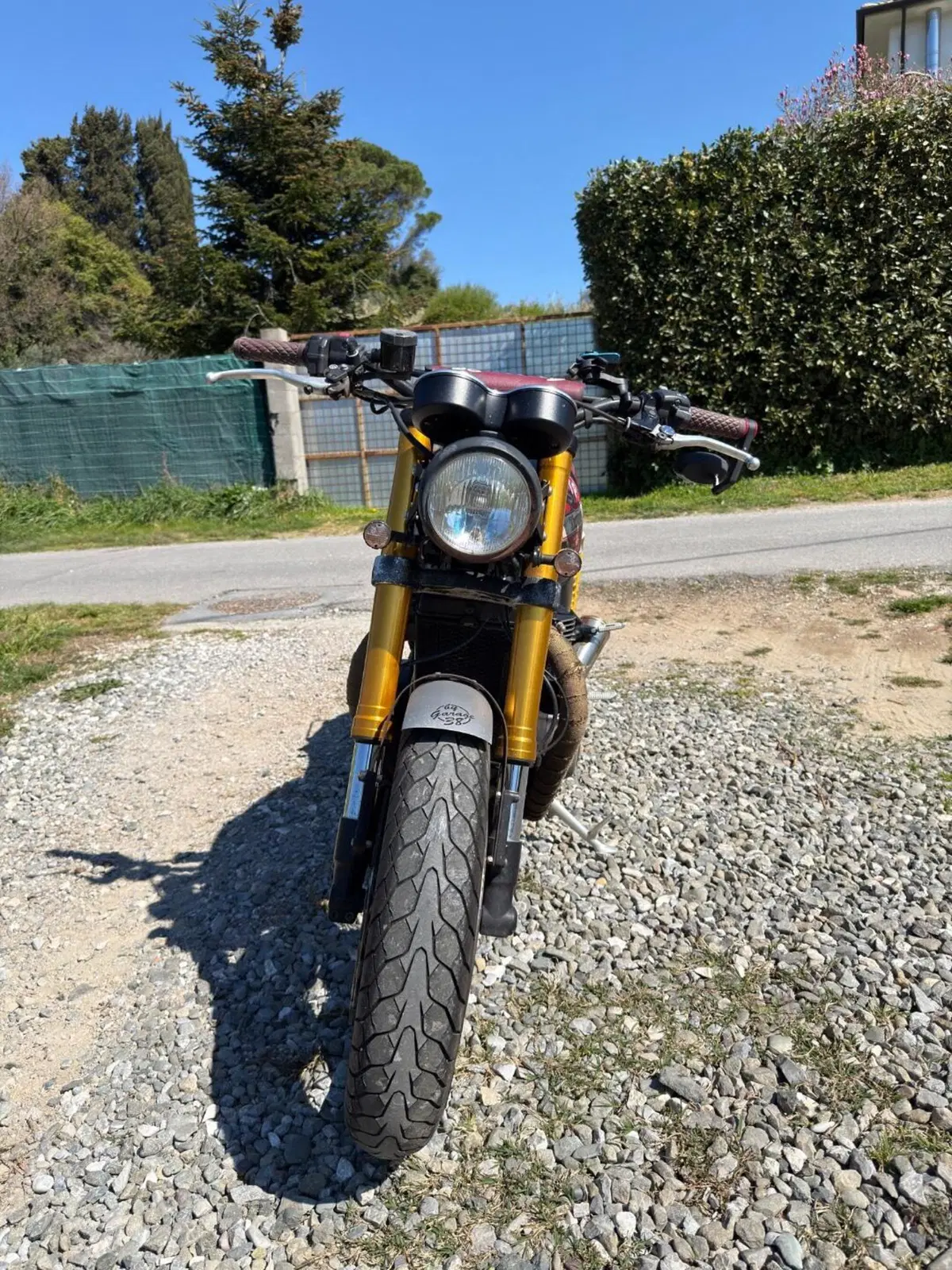Triumph Thruxton 1200 R (2017 - 20) (2)