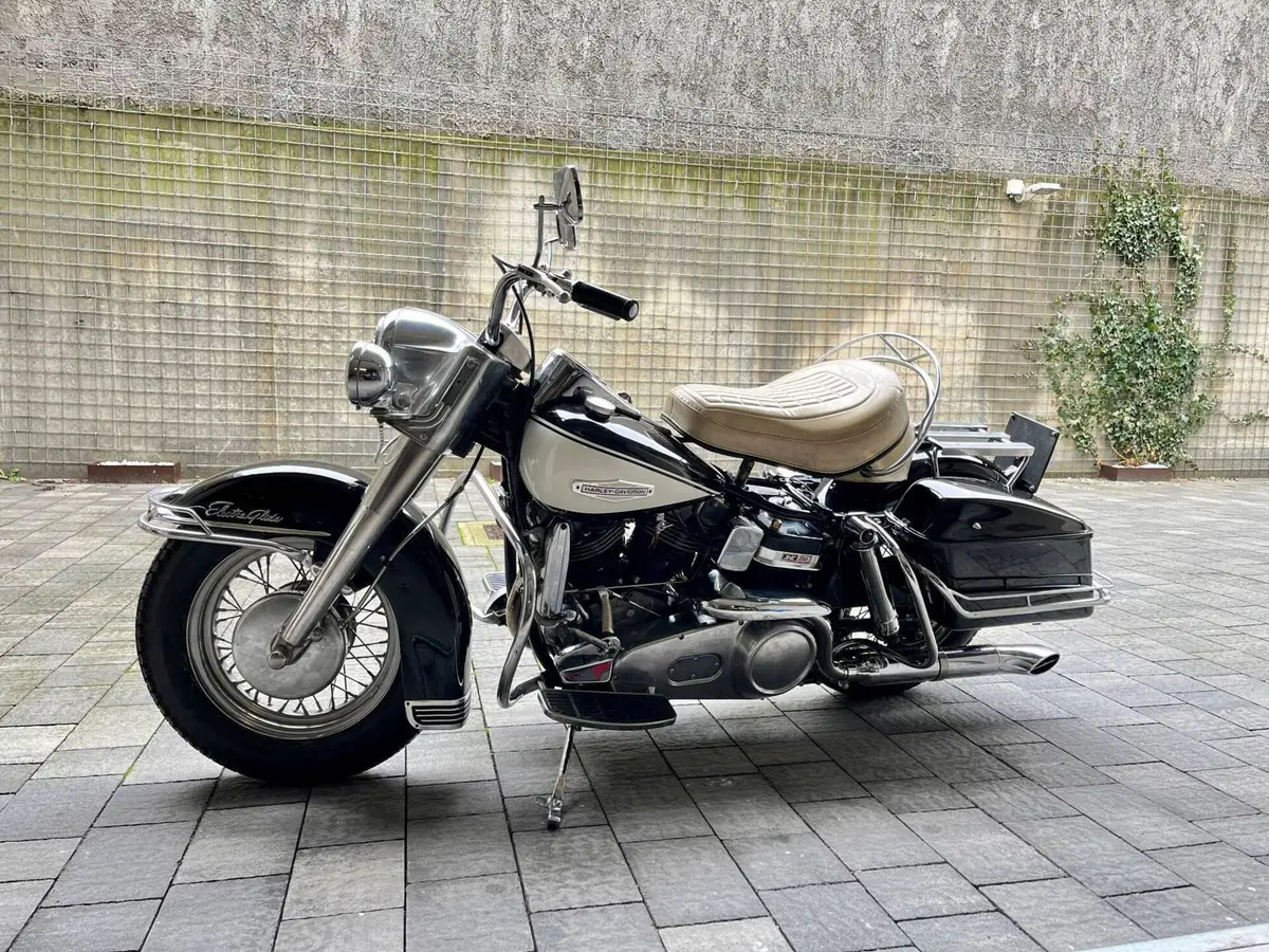 Harley-Davidson Electra Glide FLH 1200 (2)
