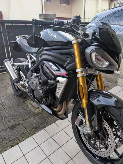 Triumph Speed Triple 1200 RS (2021 - 24) usata