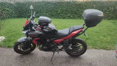 Kawasaki Z 650 (2021 - 24) usata