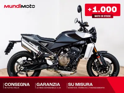 Husqvarna Svartpilen 801 (2024 - 26) usata