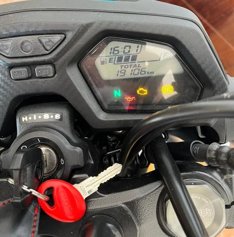 Honda CB 650 F (2017 - 18) (5)