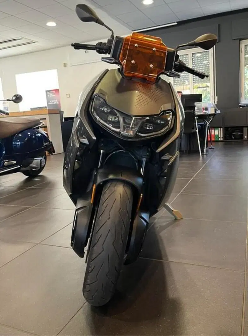 Bmw CE 04 (2021 - 25) (7)