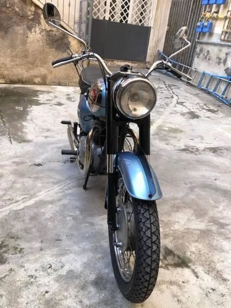 Bsa 650 Thunderbolt (11)