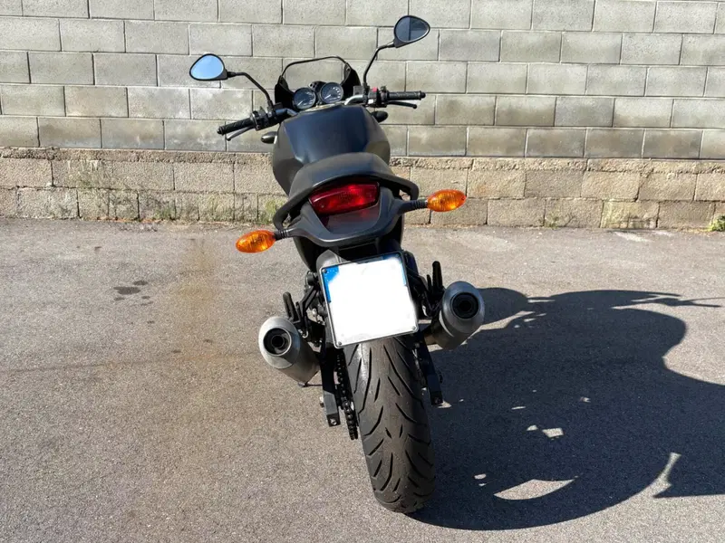 Ducati Monster 695 (2006 - 08) (6)