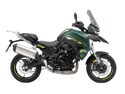 Benelli TRK 702 (2026) nuova