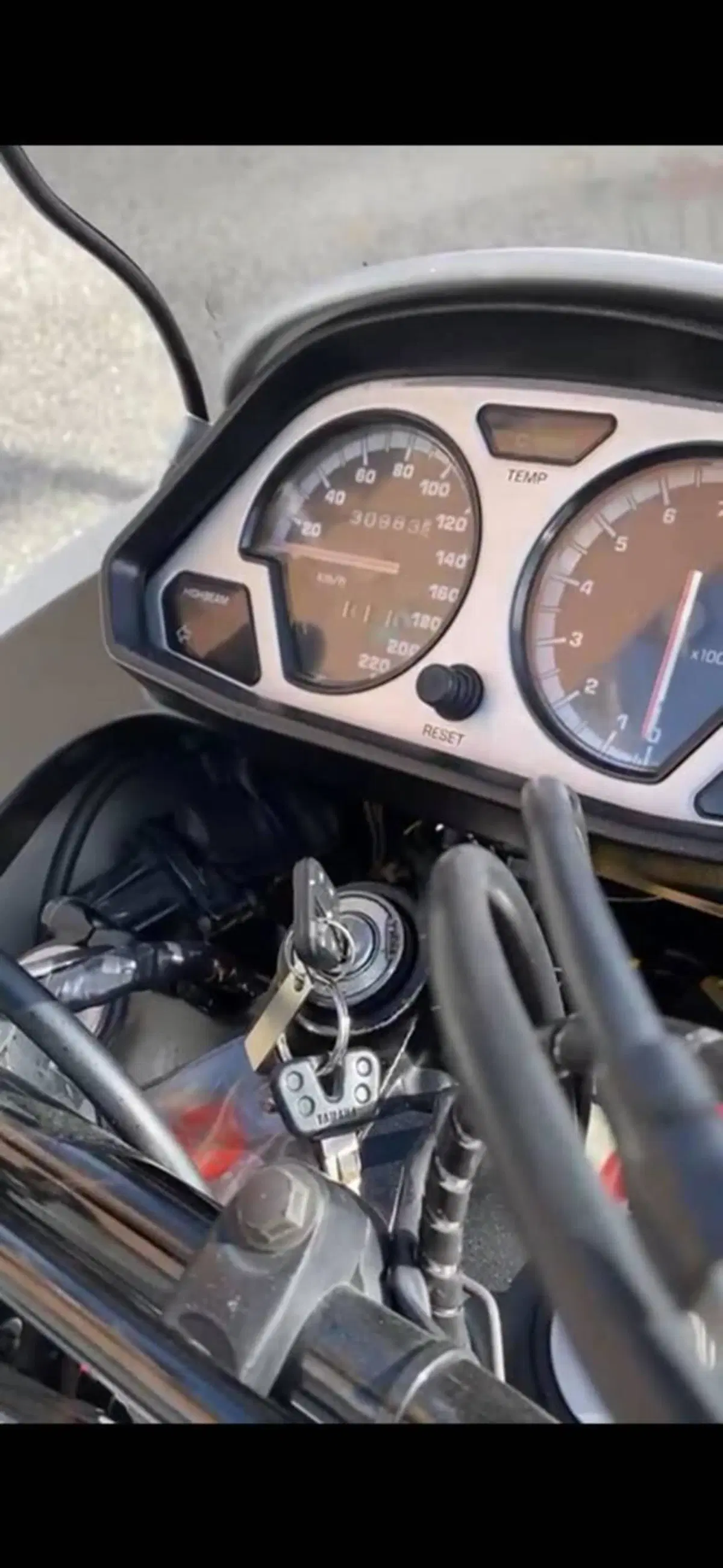 Yamaha XTZ 750 SuperTéneré (1989 - 98) (2)