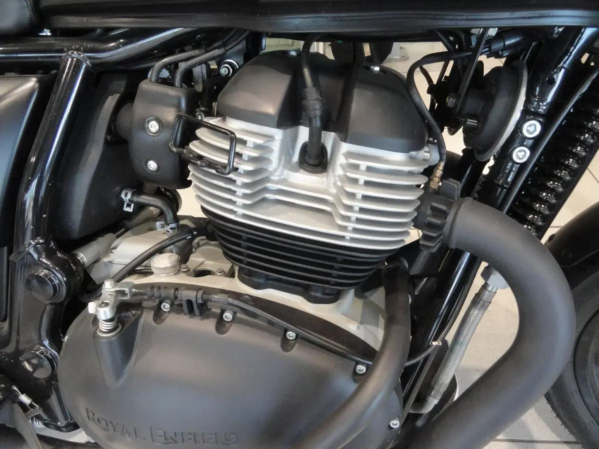 Royal Enfield Continental GT 650 (2021 - 26) (4)