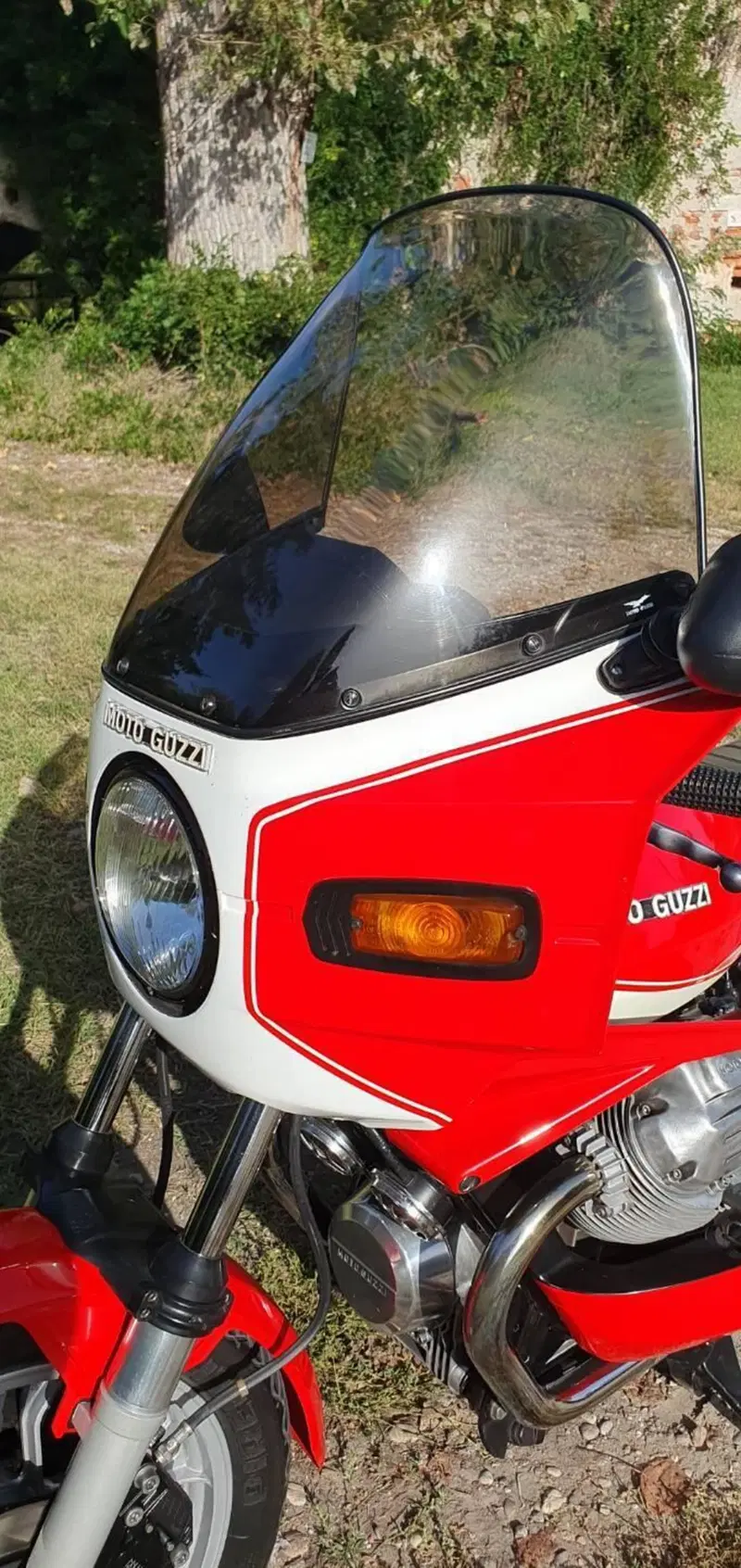 Moto Guzzi 1000SP (5)