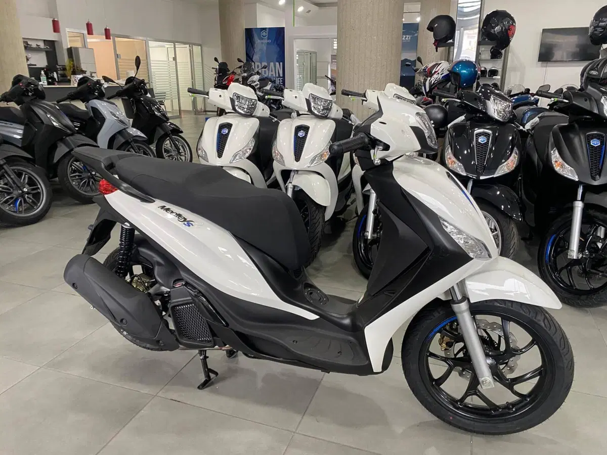 Piaggio Medley 125 S (2025 - 26) (2)