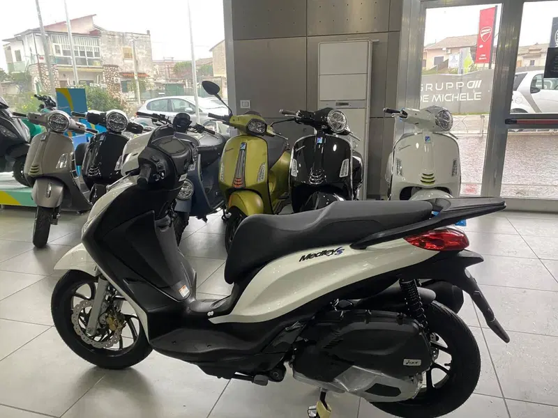 Piaggio Medley 125 S (2025 - 26) (3)