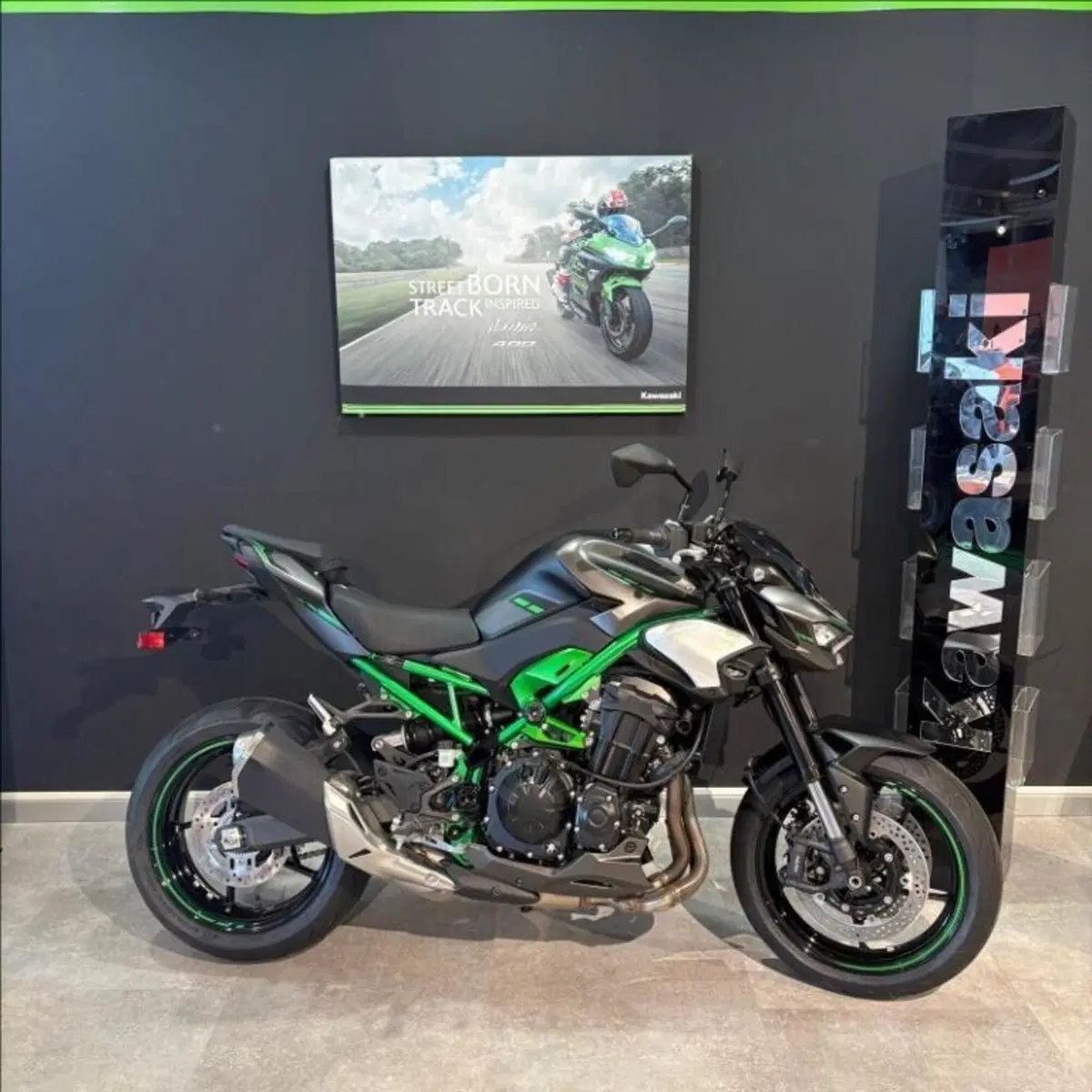 Kawasaki Z 900 A2 (2025 - 26)