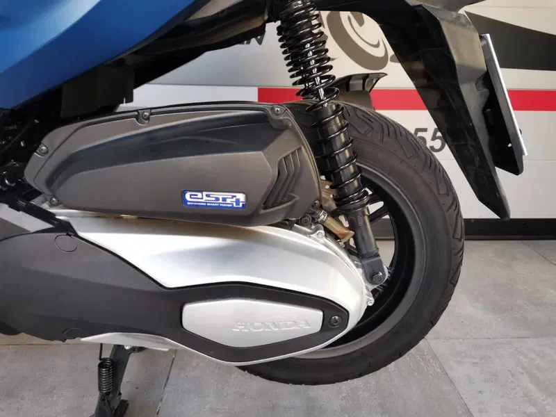 Honda Forza 350 (2022 - 24) (17)