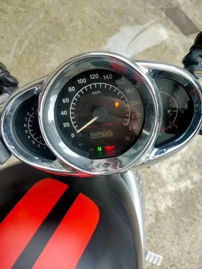 Harley-Davidson 1130 V-Rod (2006) - VRSCA usata