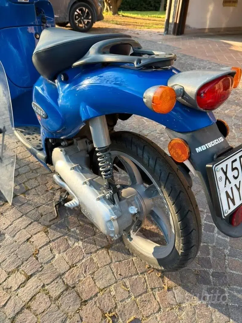 Aprilia Scarabeo 50 (1994 - 99) (4)